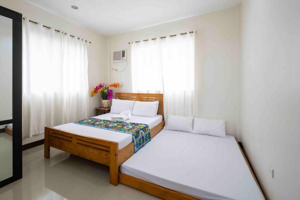 Four Bedroom Staycation House In Tagaytay Tagaytay City Eksteriør bilde