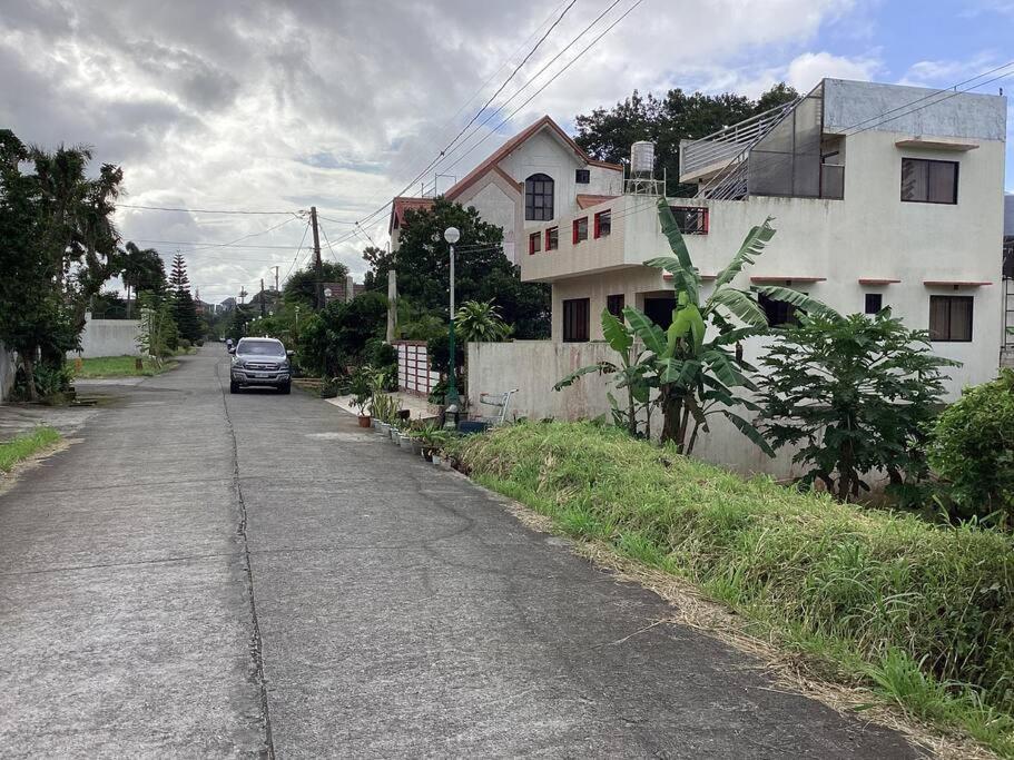 Four Bedroom Staycation House In Tagaytay Tagaytay City Eksteriør bilde